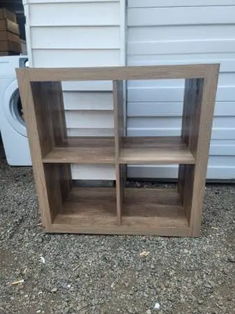 Cubical shelf cabinet