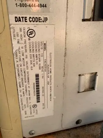 10,000 BTU air conditioner with remote