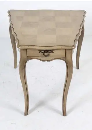 Vintage Scalloped Edge Accent Side End Table With Drawer