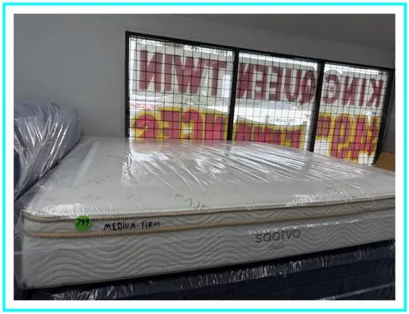 King Size Saatva Classic Mattress & Box Springs Bed Set