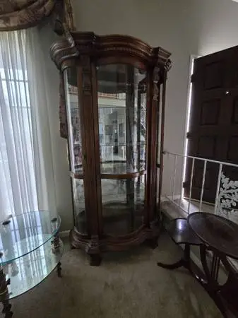 Display cabinet