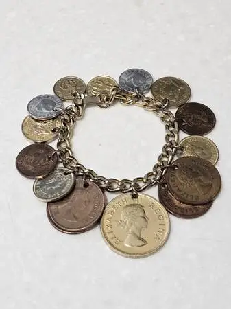 Vintage 1960s International Around The World Coin Charm Bracelet
