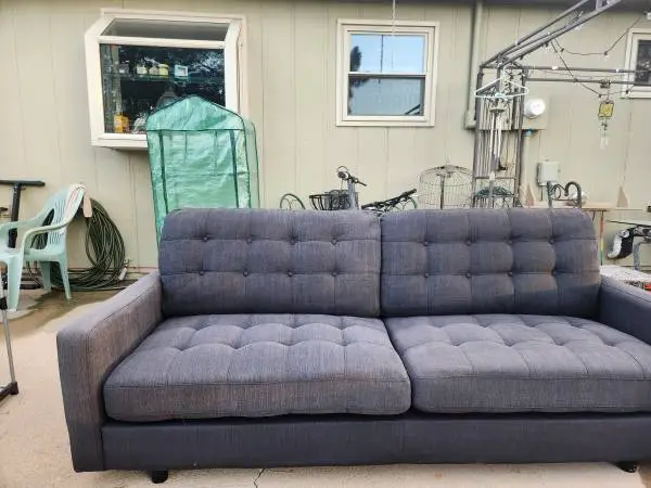 California Coasters Couch