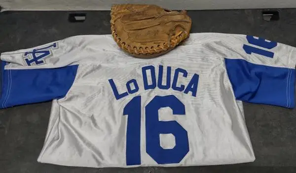 LA Dodgers #16 Paul Lo Duca Jersey with Signed Rawlings Catchers Mitt