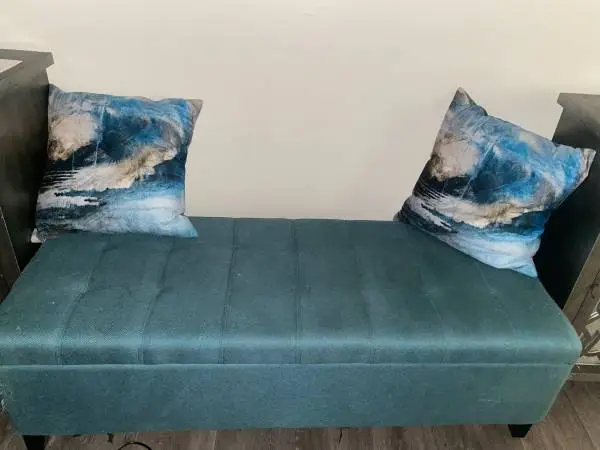 MUST SELL TONIGHT! Lots of items listed