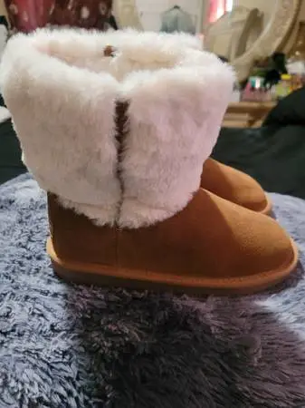 Girl Boots koolaburra by UGS