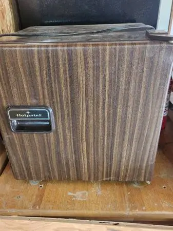 Small Refrigerator