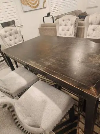 Dinning table