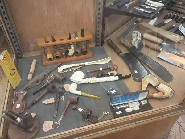 Summer Shopping>Knives,Cigar Pipes,Tools,Movies,Clothes,Recliners