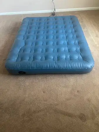 AIR MATTRESS