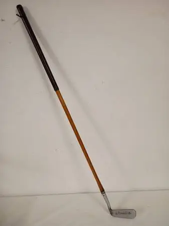 1920s - A J Spalding & Bros. Dundee Irons RH Putter - Hickory Shaft