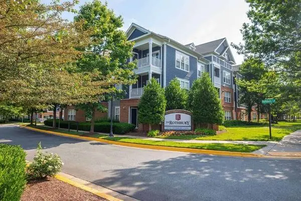 Situated in Gaithersburg!, 1/BD, Elevators