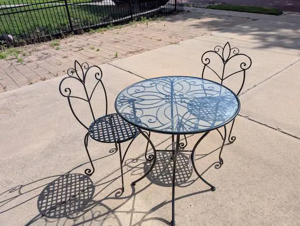 Patio set