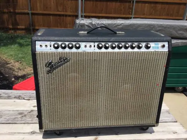 1971 Silver Face Fender Twin Reverb (original-re-furbished)