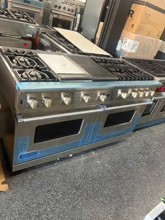 60 INCH RANGE WITH GRIDDLE AND GRILL