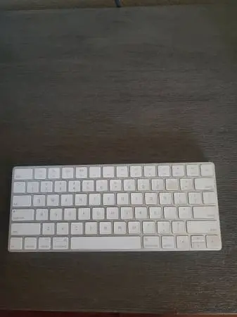 Slim apple keyboard