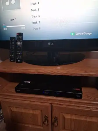 Entertainment stand tv and dvd play