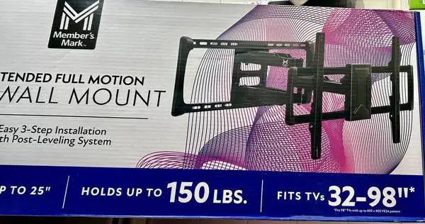 New in Box Members Mark HD TV mount up to 150lbs!!