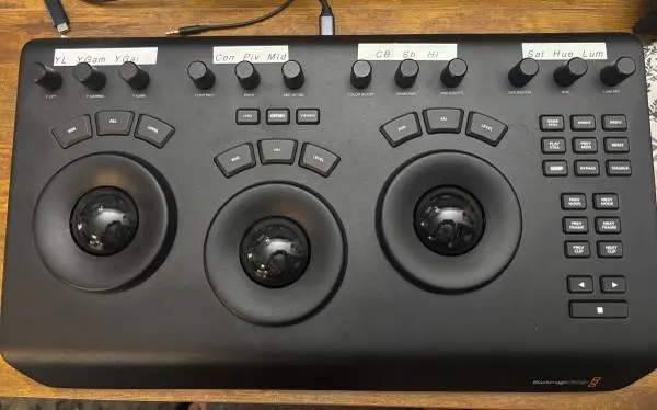 Blackmagic Design DaVinci Resolve Micro Panel – Excellent Working Cond