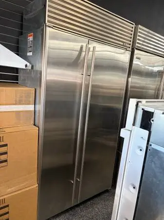 Stainless steel Built-In Refrigerator Sub-Zero