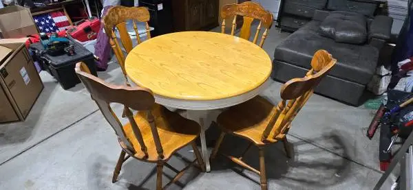 Dining Table with 4 Chairs