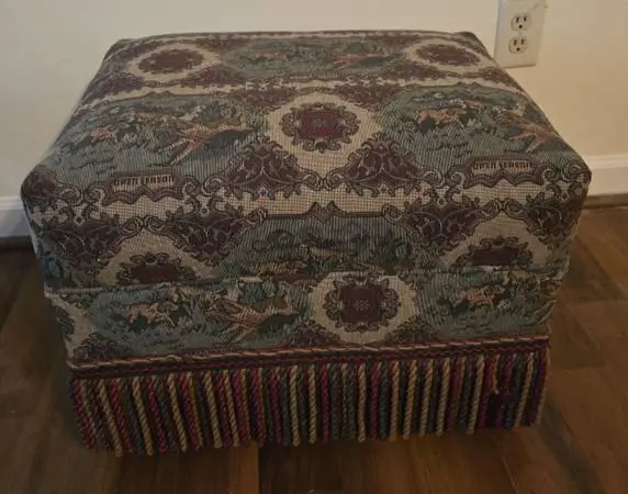 Carolina Built Ottoman and Two Pillows
