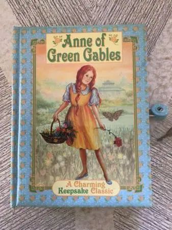 Anne of Green Gables from the A Charming Keepsake Classic“ With Lock