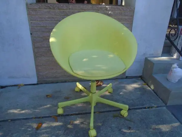 Retro Style Hula Hoop Chair