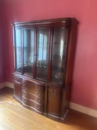 Very nice China Cabinet