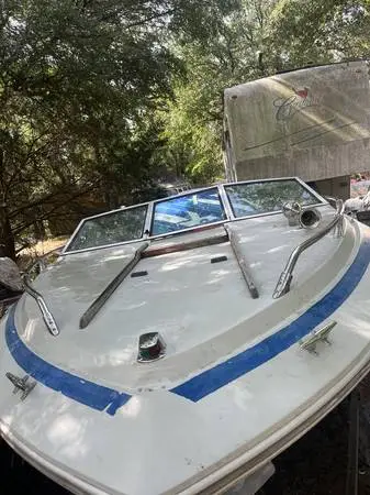 1981 searay ski boat