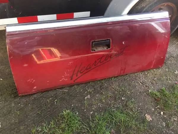88-98 Step Side MINT Tail Gate