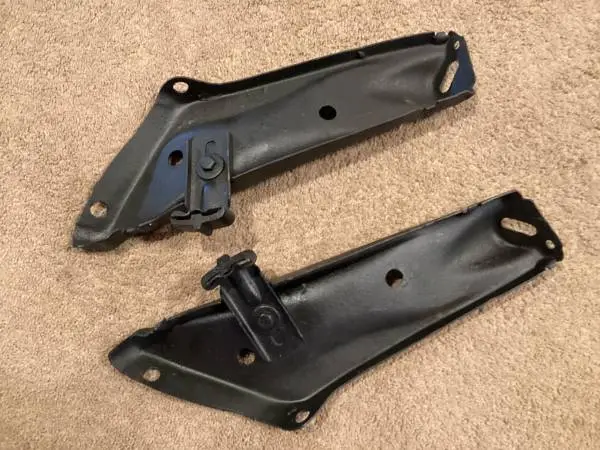 1970 Chevelle GM - Front Bumper Brackets