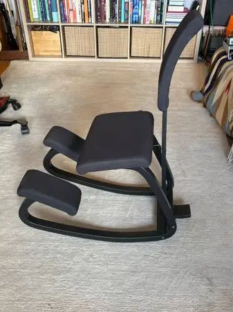 Varier Balans Kneeling Ergonomic Chair