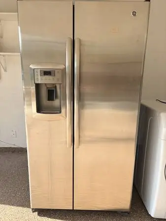 GE FRIDGE