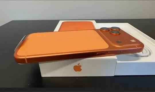 UNLOCKED IPHONE 17 PRO MAX 256GB