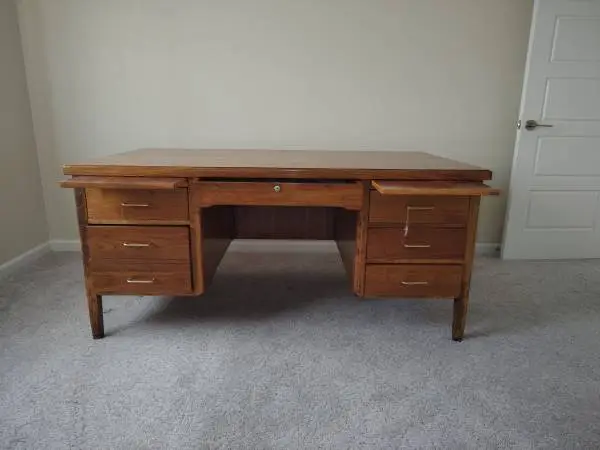 Executive Desk Office-$200 obo
