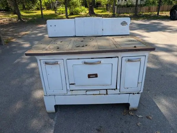 Antique Cast Iron Wood Cook Stove