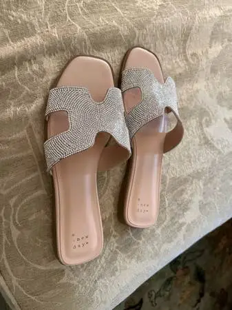 Women’s 8 and 1/2 “ size sparkling sandals, new never used