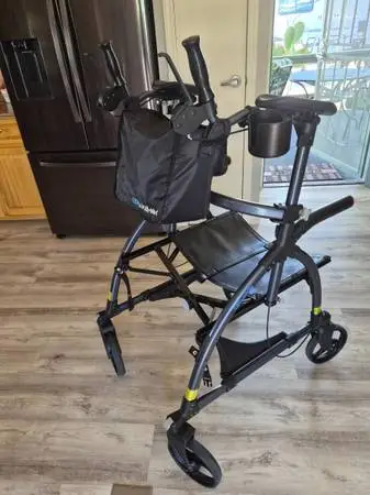 Large Upright Walker by UPWalker