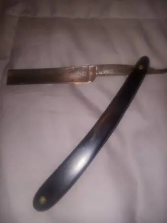 Antique h. Broker straight razor