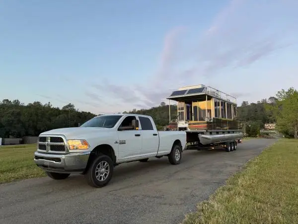 Boat Hauling / Towing!