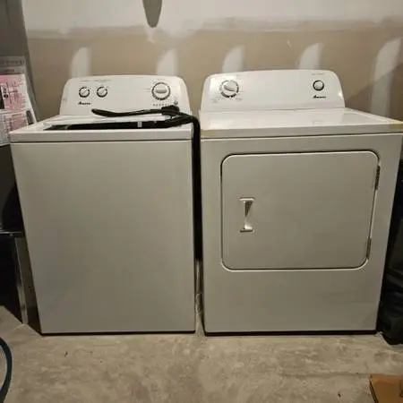 Washers and dryers set with warranty