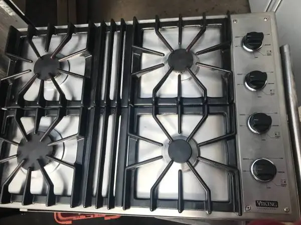 30 Viking Stainless Cooktop