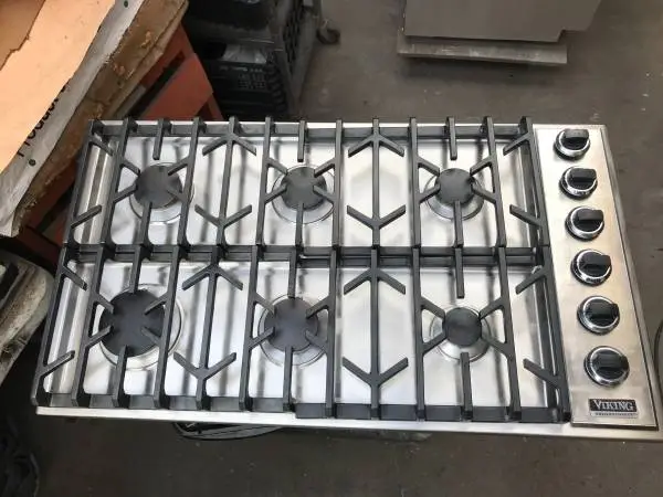 36 Viking Stainless Cooktop , 162