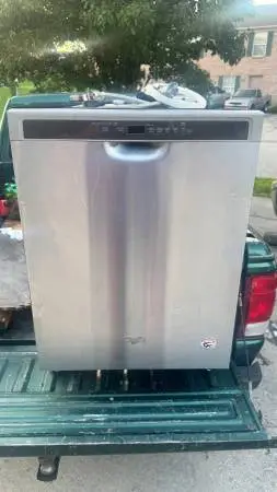 ***Brand NEW DISHWASHER***