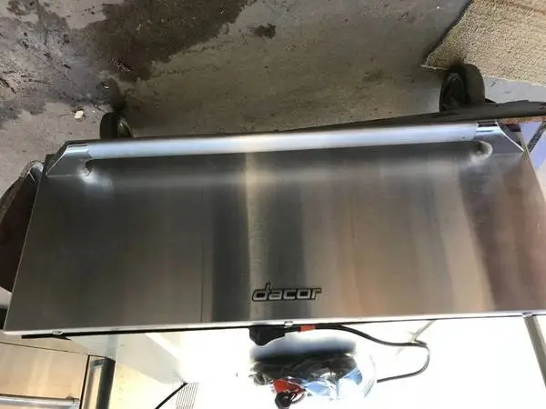 36 Dacor STainless WArming Drawer n viking