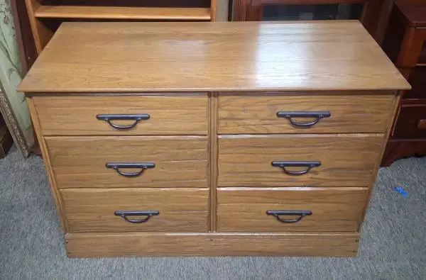 Ranch Oak Dresser