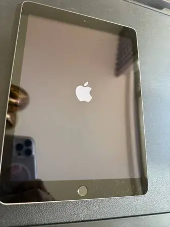 iPad 5th generation 128GB