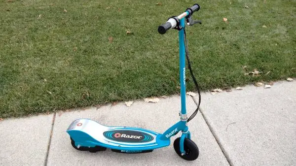 Razor E200 electric scooter