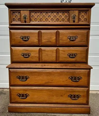 5 Drawer Dresser